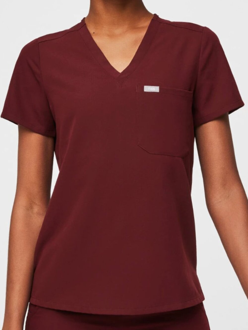 figs Catarina Scrub Top in burgundy